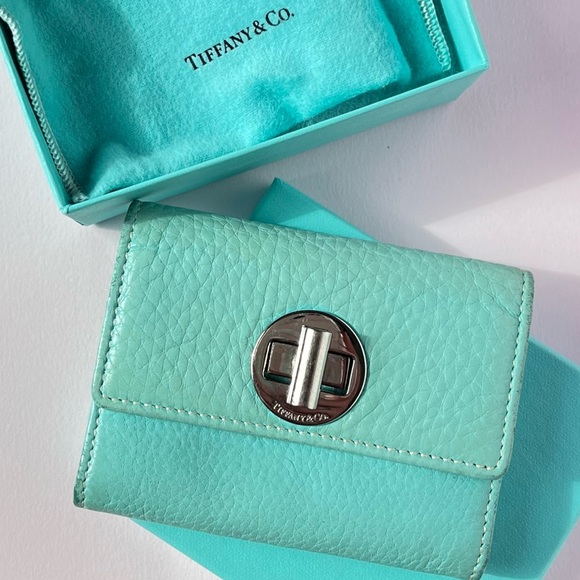 Tiffany & Co. Leather Cardholder/Wallet (AS IS) | Tiffany Blue 🩵 - Picture 2 of 15
